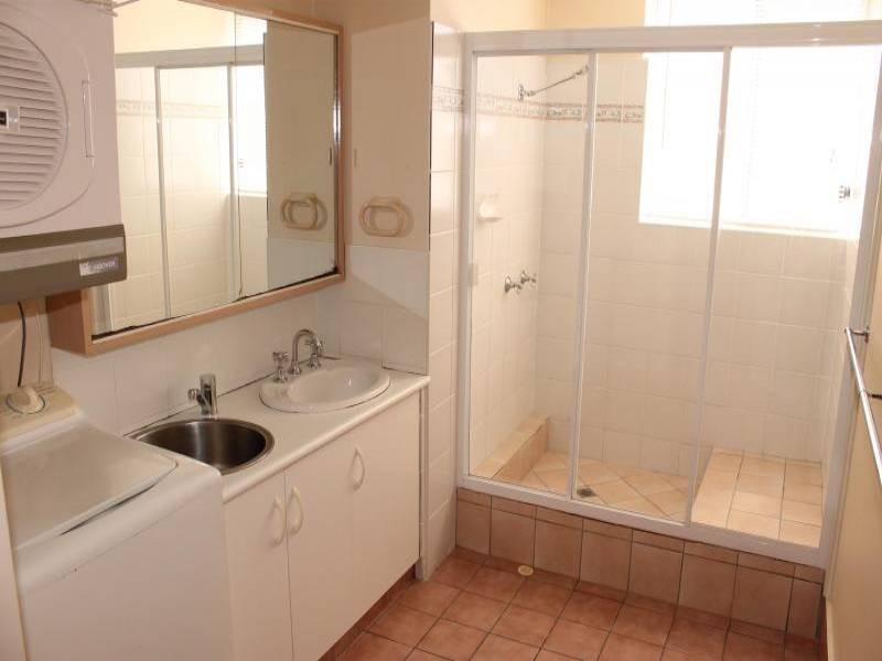 8/1 Second Ave, Burleigh Heads QLD 4220