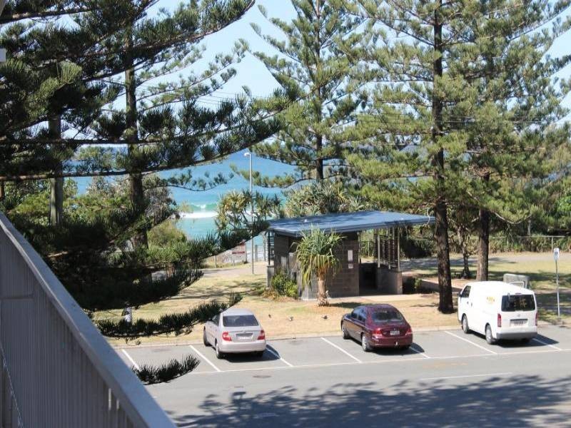 8/1 Second Ave, Burleigh Heads QLD 4220