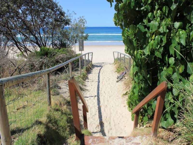 8/1 Second Ave, Burleigh Heads QLD 4220