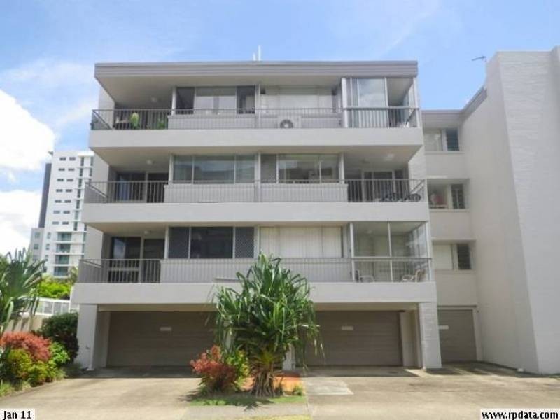 8/1 Second Ave, Burleigh Heads QLD 4220
