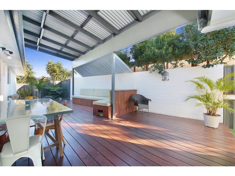 1/22 Wagtail Court, Burleigh Waters QLD 4220