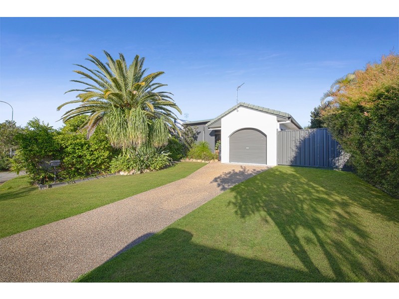 1/22 Wagtail Court, Burleigh Waters QLD 4220