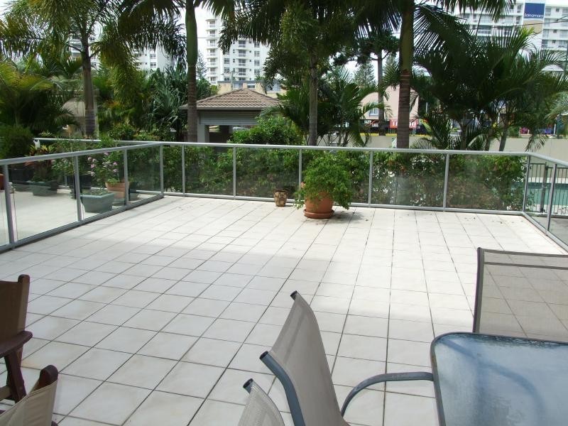 4/1880 Gold Coast Highway,, Burleigh Heads QLD 4220