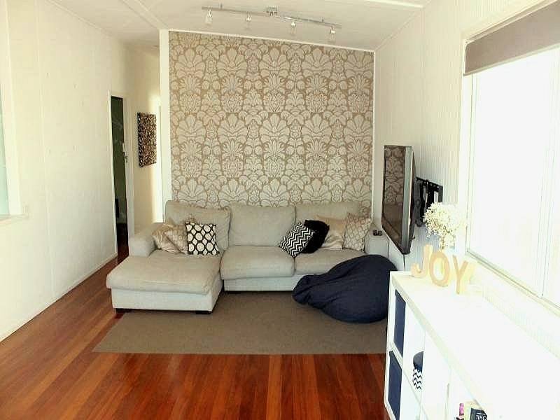 24 Twenty Third Avenue, Palm Beach QLD 4221