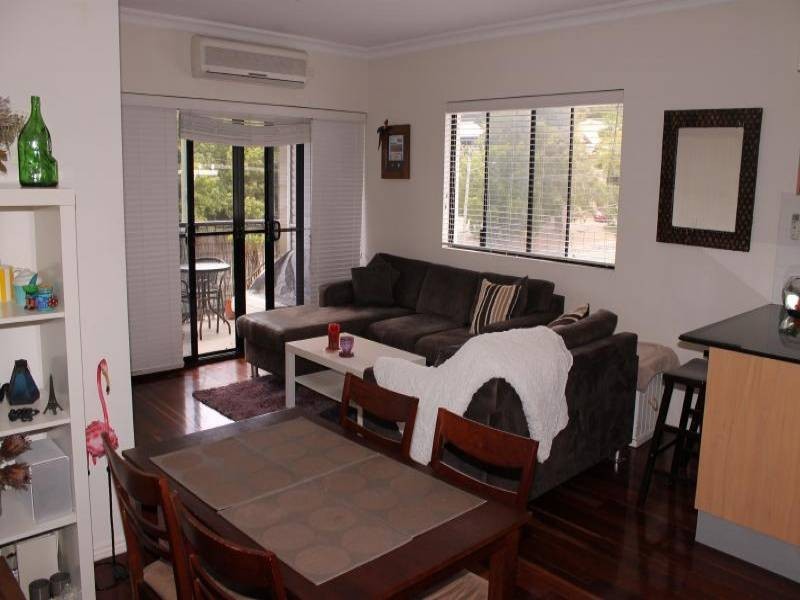 7/2008 Gold Coast Highway, Miami QLD 4220