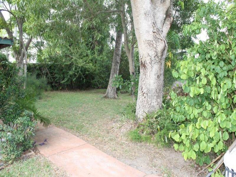 35 Bunyip Street, Burleigh Heads QLD 4220