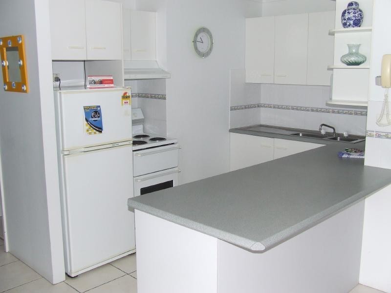 5c 52 Goodwin Terrace,, Burleigh Heads QLD 4220