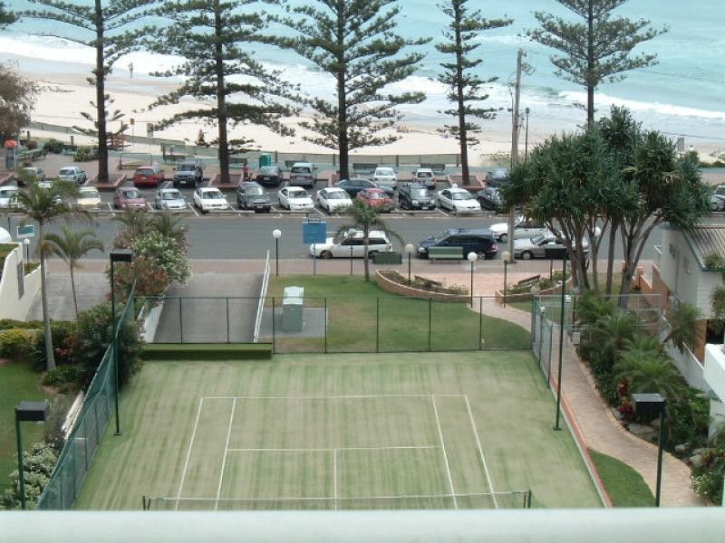 5c 52 Goodwin Terrace,, Burleigh Heads QLD 4220