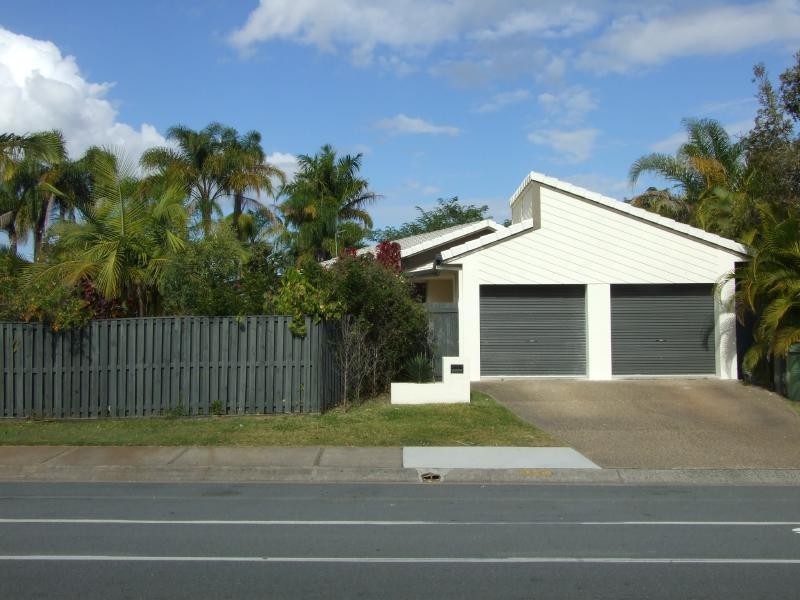 184 Christine Avenue, Burleigh Waters QLD 4220