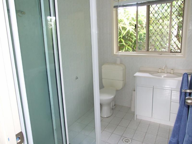 184 Christine Avenue, Burleigh Waters QLD 4220