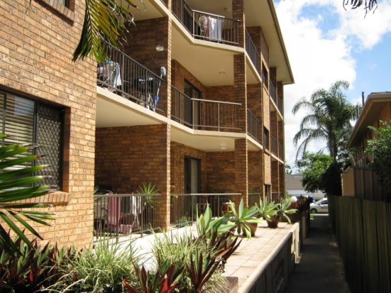 6/1933 Gold Coast Highway, Burleigh Heads QLD 4220