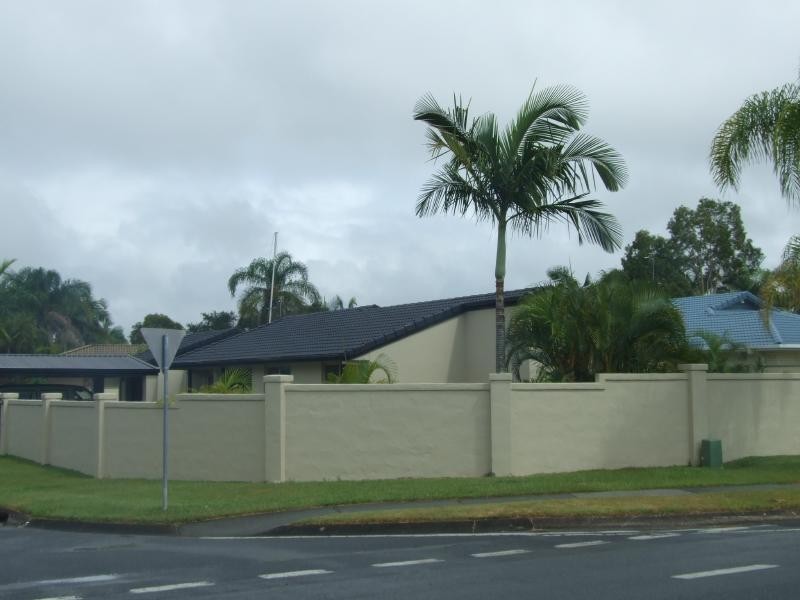 1 Marscay Avenue, Varsity Lakes QLD 4227