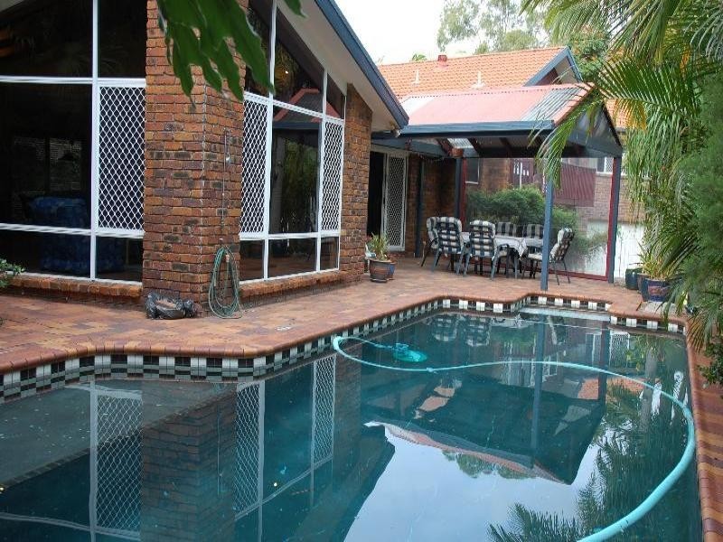 3 Mary Gilmore Court, Burleigh Heads QLD 4220