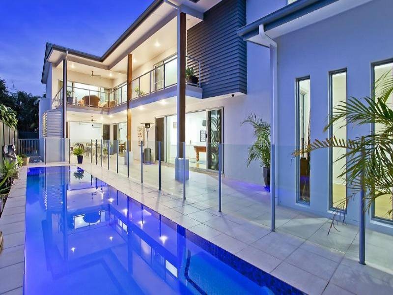 6 Elder Entrance, Burleigh Heads QLD 4220