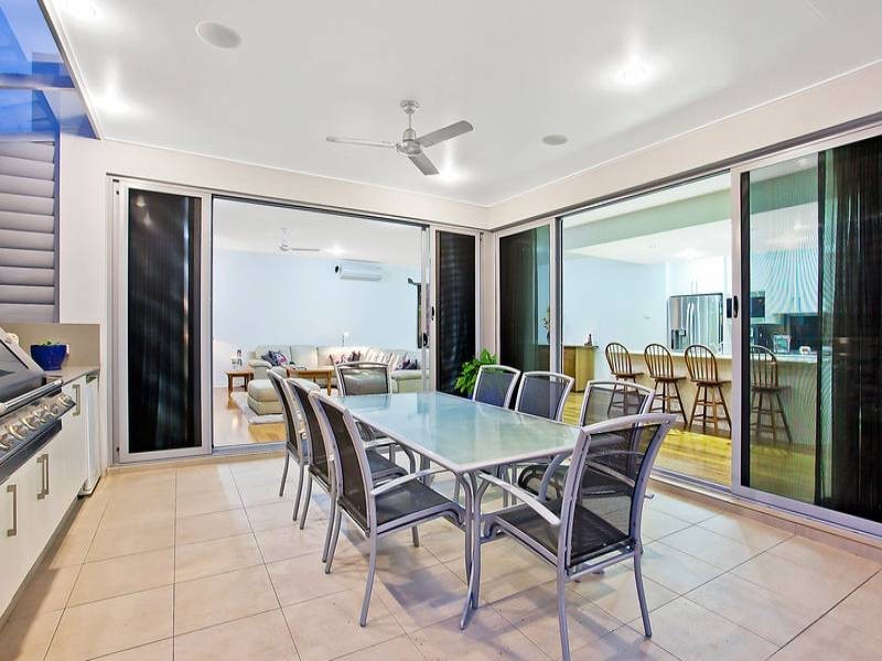 6 Elder Entrance, Burleigh Heads QLD 4220