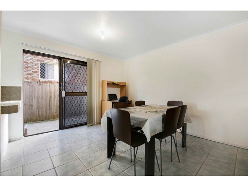 1/22 Mawarra Street, Palm Beach QLD 4221