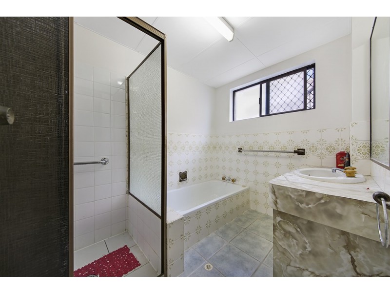 1/22 Mawarra Street, Palm Beach QLD 4221