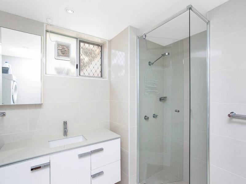 1/109 Albatross Avenue, Mermaid Beach QLD 4218