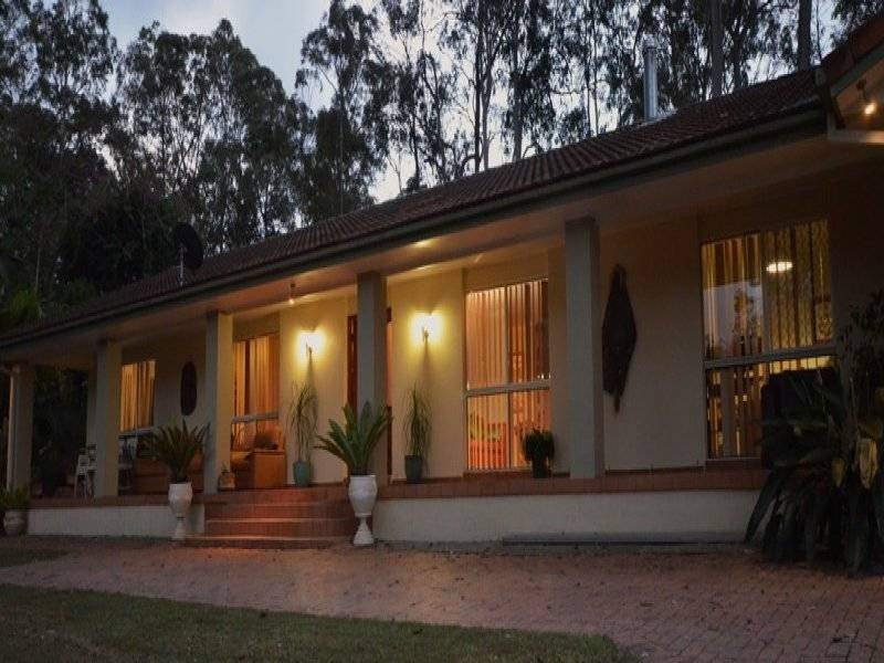 4 Grey Jack Ct, Worongary QLD 4213