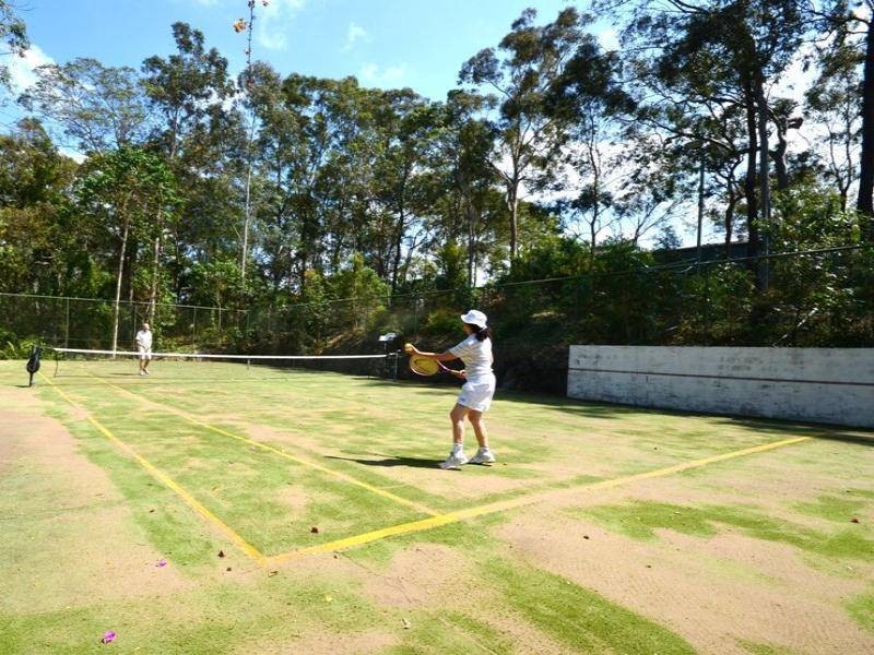 4 Grey Jack Ct, Worongary QLD 4213