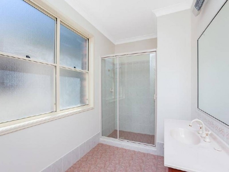 49 Julia Street, Burleigh Heads QLD 4220