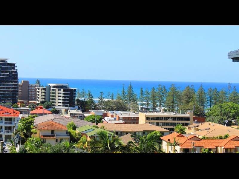 20 Hill Avenue, Burleigh Heads QLD 4220