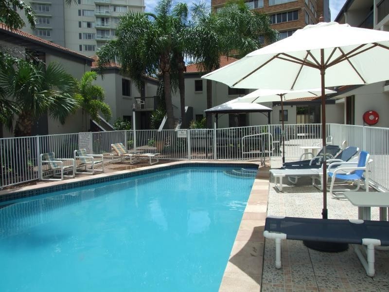 2/1849 Gold Coast Hwy, Burleigh Heads QLD 4220