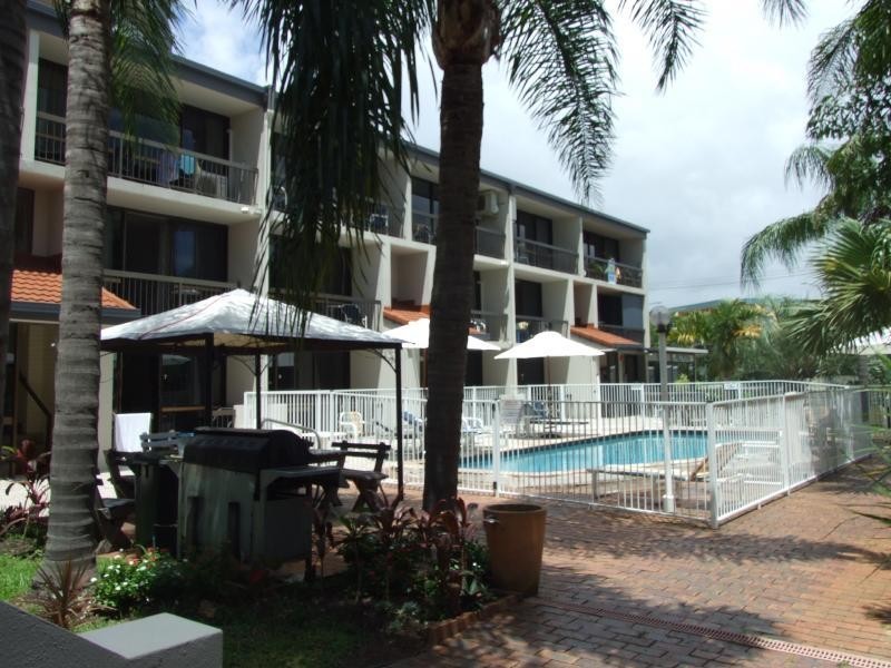 2/1849 Gold Coast Hwy, Burleigh Heads QLD 4220