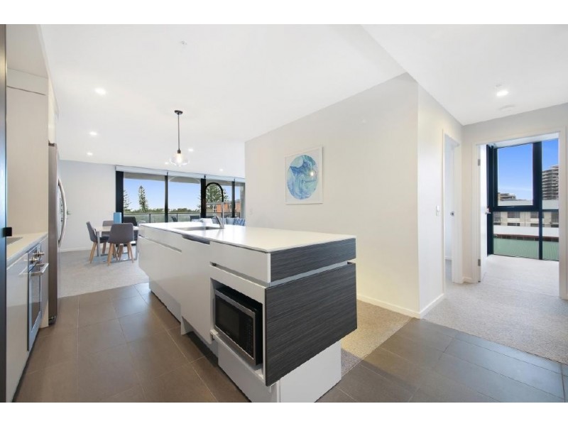 17/70-72 The Esplanade, Burleigh Heads QLD 4220