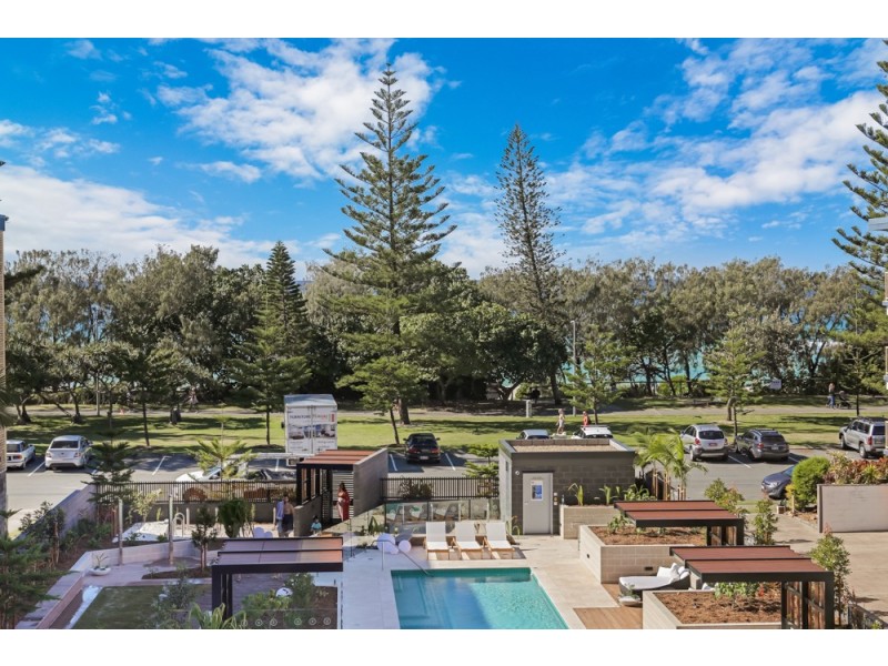 17/70-72 The Esplanade, Burleigh Heads QLD 4220