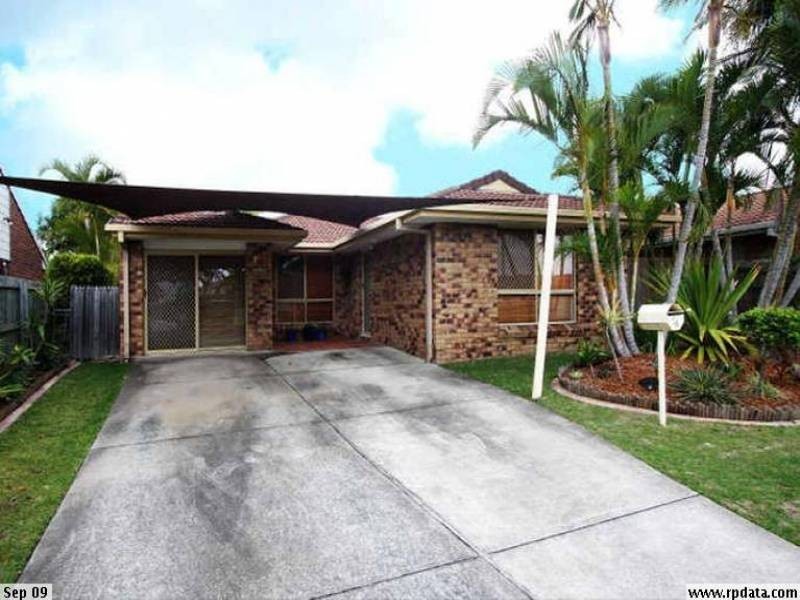 18 Southlake Drive, Varsity Lakes QLD 4227