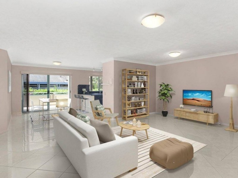 2/261 Golden Four Drive, Bilinga QLD 4225