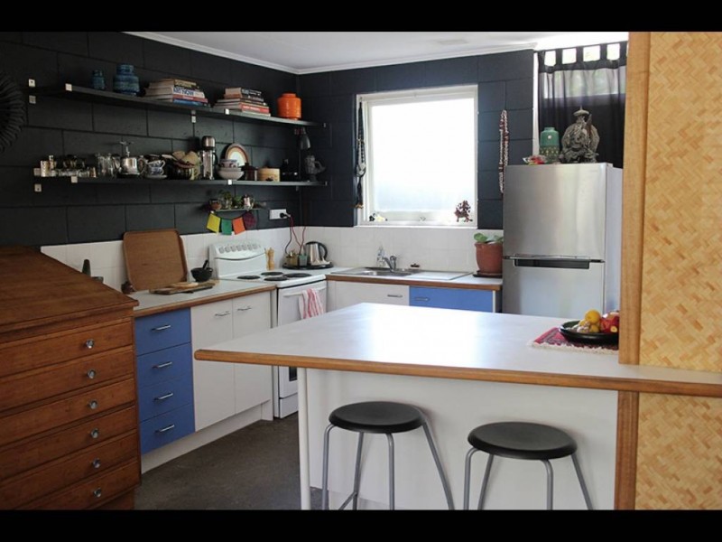 4/4 George Avenue, Broadbeach QLD 4218