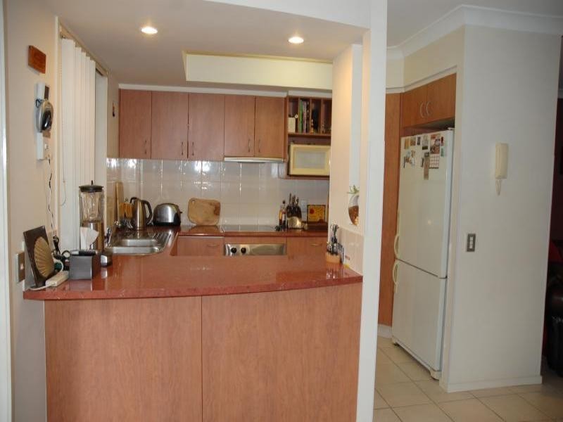 33/302 Christine Avenue, Varsity Lakes QLD 4227