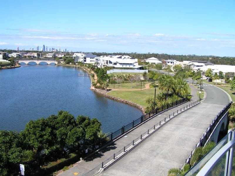 Carrara QLD 4211