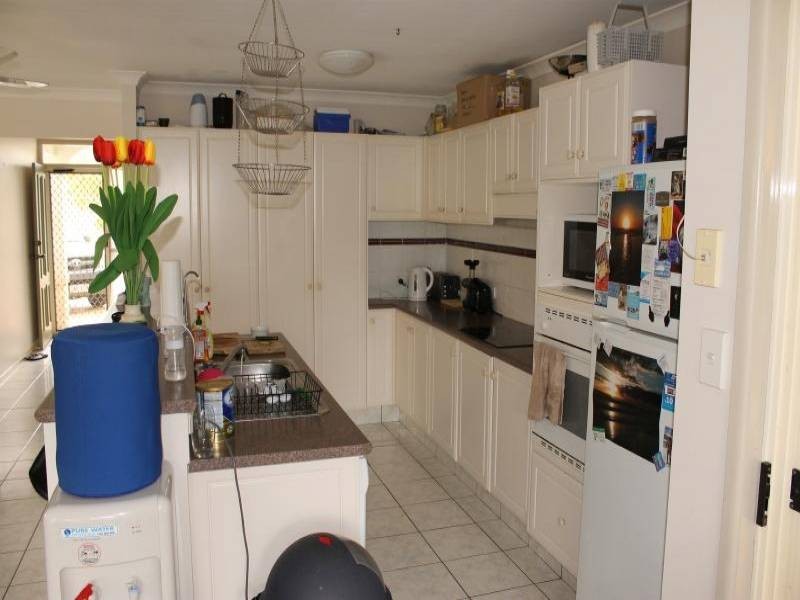 126 Harrier Drive, Burleigh Waters QLD 4220