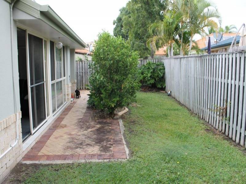 126 Harrier Drive, Burleigh Waters QLD 4220