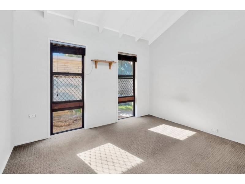 4 June Court, Miami QLD 4220