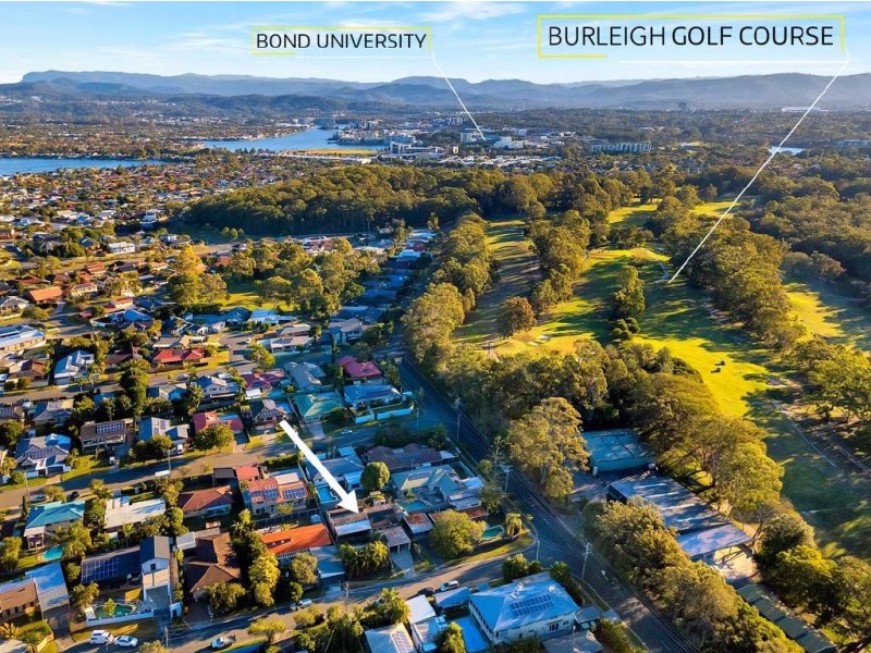 4 June Court, Miami QLD 4220