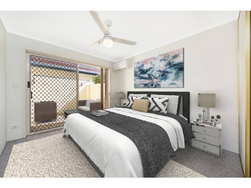 5/61-63 Hooker Boulevard, Broadbeach Waters QLD 4218