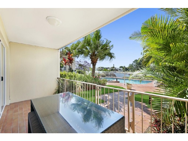 5/61-63 Hooker Boulevard, Broadbeach Waters QLD 4218