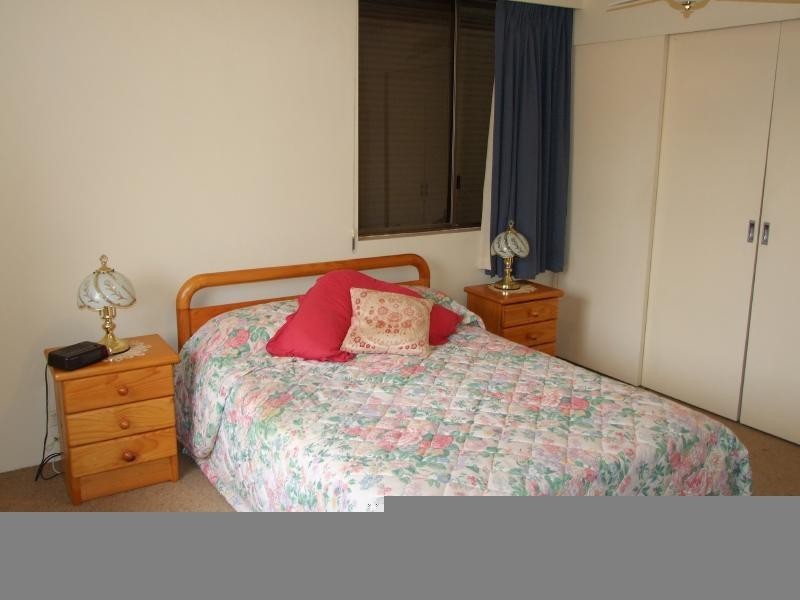 9/1927 Gold Coast Highway, Burleigh Heads QLD 4220