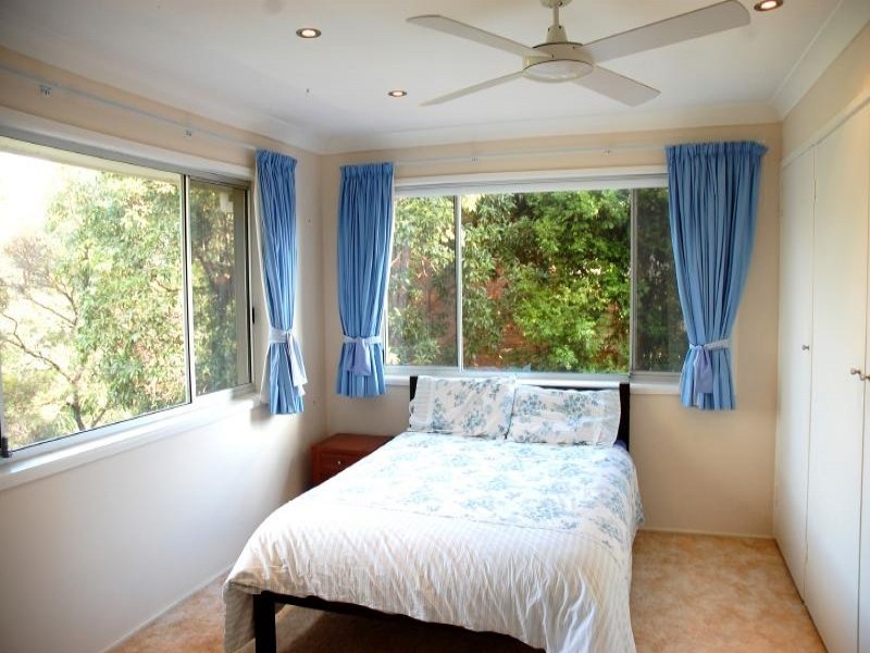 13 Ladds Ridge Road, Burleigh Heads QLD 4220