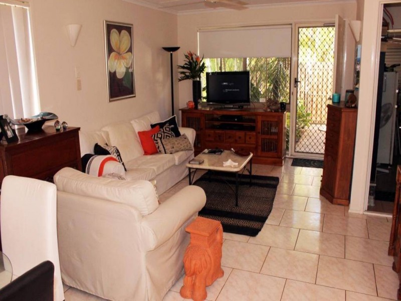 12/40 Sunbird Street, Burleigh Waters QLD 4220