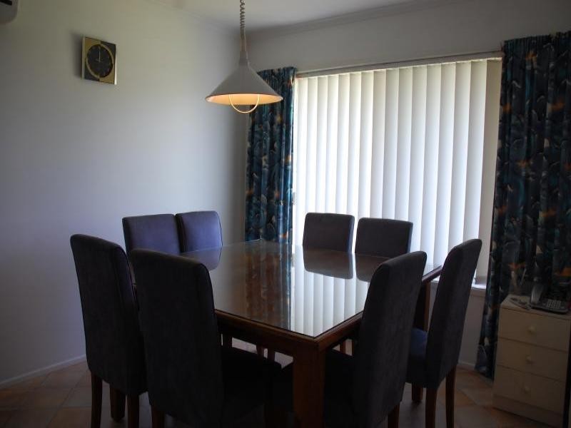 36 Aruma Ave, Burleigh Waters QLD 4220