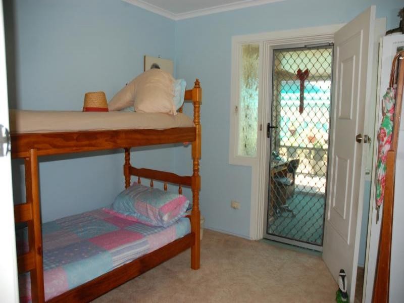 36 Aruma Ave, Burleigh Waters QLD 4220