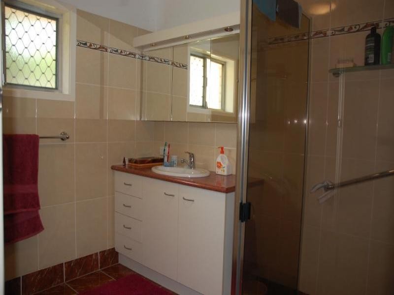 36 Aruma Ave, Burleigh Waters QLD 4220