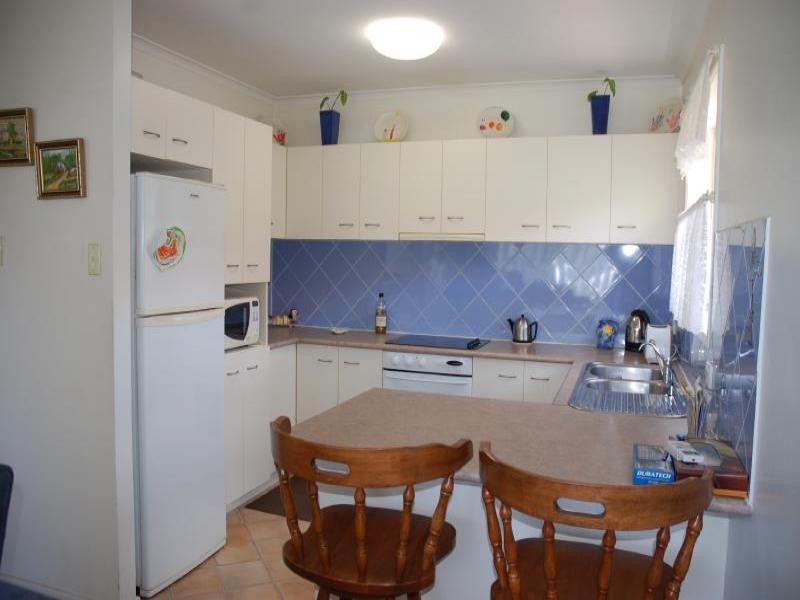 36 Aruma Ave, Burleigh Waters QLD 4220