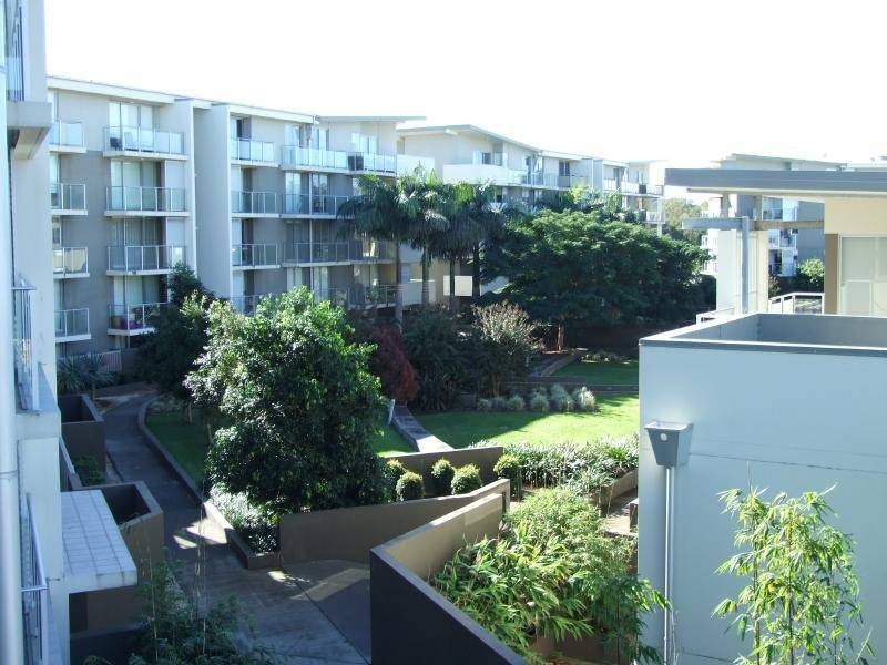 1406/12 Executive Drive,, Burleigh Waters QLD 4220