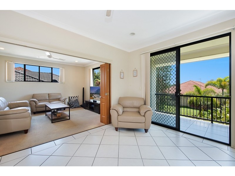 56 Bayswater Avenue, Varsity Lakes QLD 4227